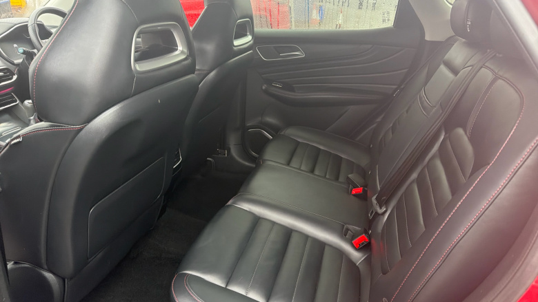 MG HS 1.5 T-GDI Trophy 5dr Petrol Hatchback